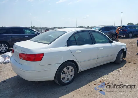 2010 Hyundai Sonata Gls z USA, uszkodzony, nr VIN 5NPET4AC0AH593683